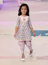 Girls Printed Kurta With Dhoti Pant Set