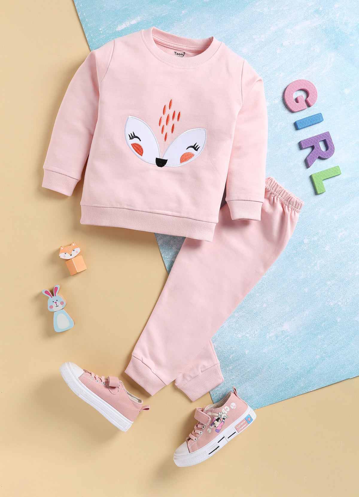 Toonyport Cute Carrot Comfy Sweatshirt with Jogger Set