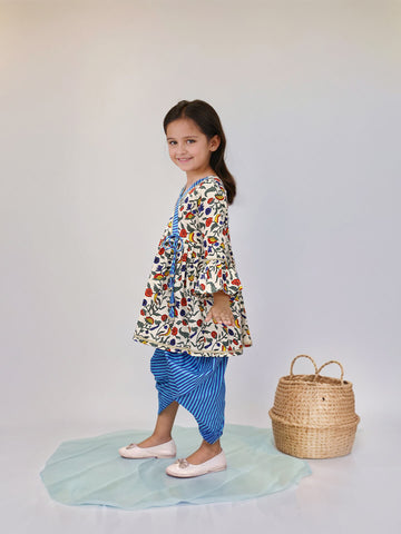 Girls Printed Kurta With Dhoti Pant Set