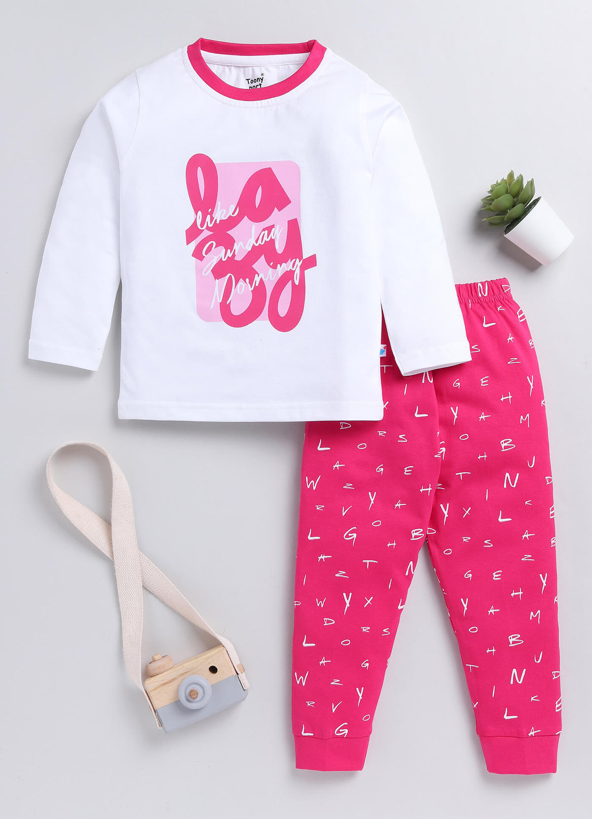 Girls' Printed Cotton T-Shirts with Jogger Set